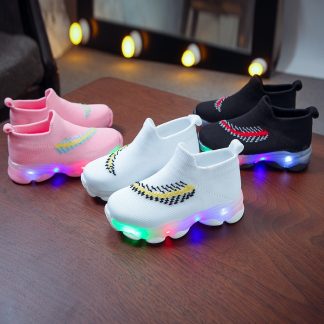 light shoes for baby girl